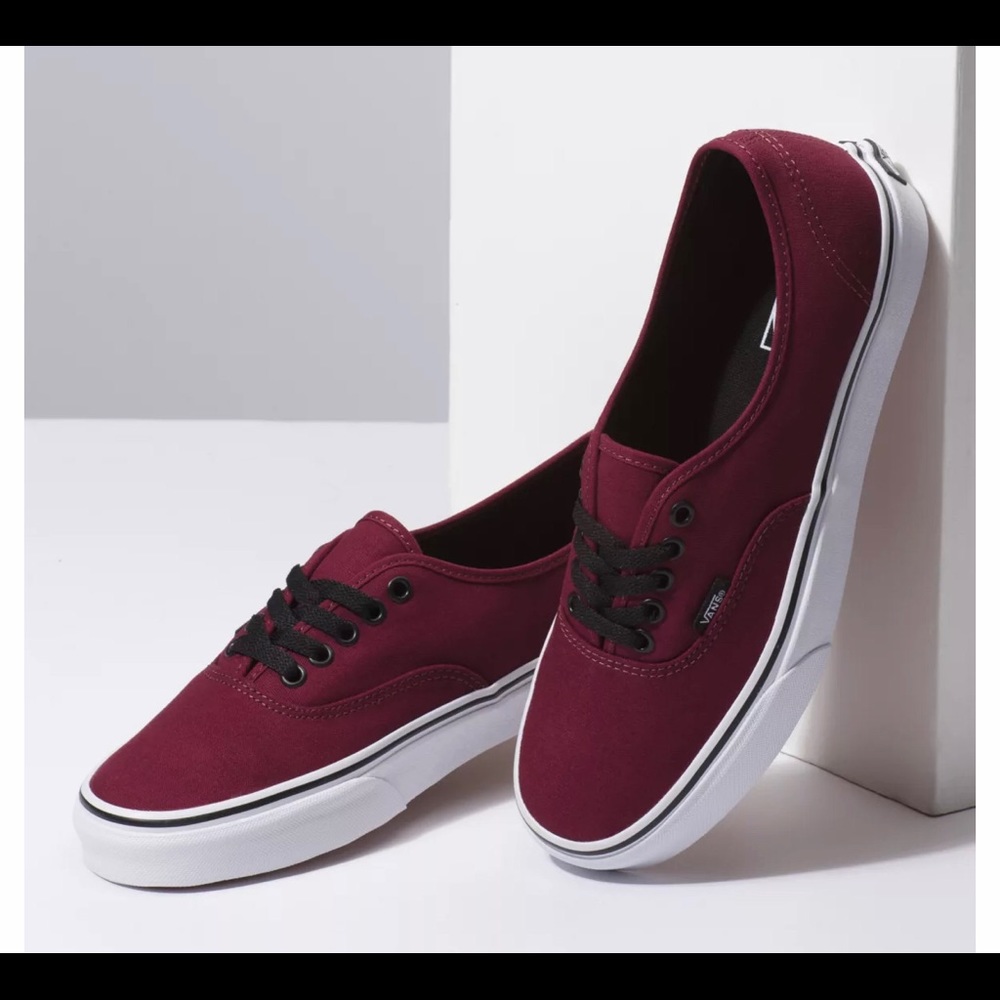 Used Vans Burgundy shoes